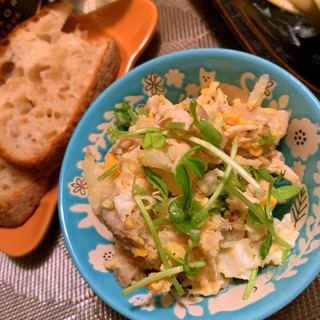 鶏ささみと蓮根と蕎麦の実の和風ポテトサラダ